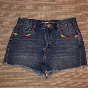Embroidered Denim Highwaist Shorts